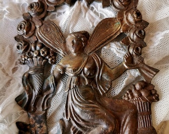 Decorative Metal Objects