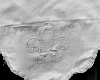 Toiles & Antique Fabric.