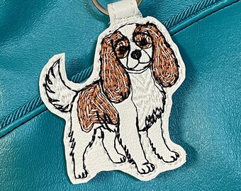 Cavalier King Charles Spaniel Keychain, Blenheim Cavy Gift, Tricolor King Charles Bag Charm, Spaniel Dog Mom Keyring, Handmade Pet Accessory