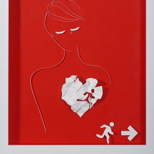 SORTIE DE SECOURS - Papier découpé et sculpté - reproduction photographique sur carte d'art