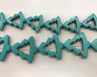 Christmas Tree , Howlite beads, turquoise color, 1 strand