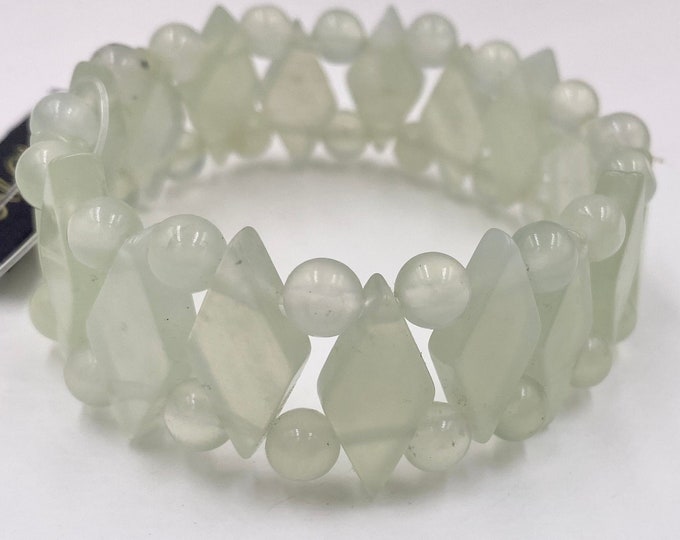 Jade Stetch Bracelet, Jade Jewelry, Jade Bracelet, Jade Gemstone Bracelet, Mens Bracelet, Womens Bracelet, Stone Bracelet, 6" width