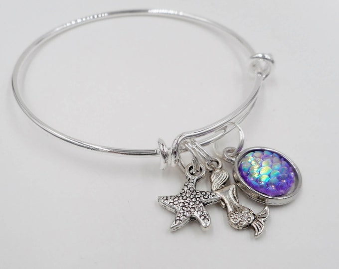 Mermaid Bracelet, Mermaid & Starfish Charm Bangle Bracelet, Mermaid Jewelry, Sea Life Jewelry, Nautical Bracelet, Mermaid Charm Bracelet