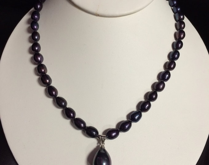 Black CFW Pearl & MOP Shell Pendant, Black Pearl Choker Necklace