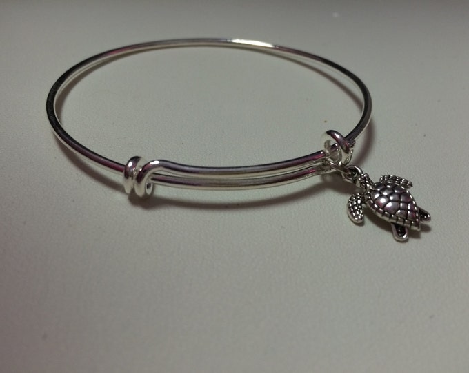 Sea Turtle Charm Bangle, Nautical Jewelry, Turtle Jewelry, Ocean Jewelry, Beach Bracelet