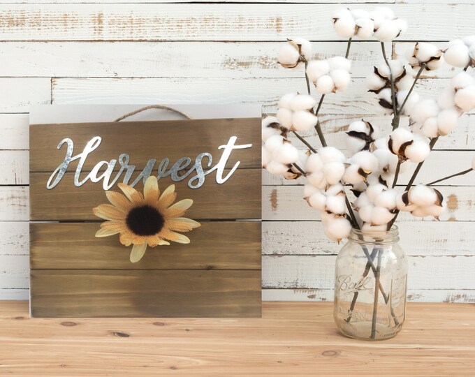 Harvest Wood Sign, Sunflower Decor, Farmhouse Wooden Signs, Pallet Sign, Fall Wall Decor, Quote Sign, Metal and Wood Decor