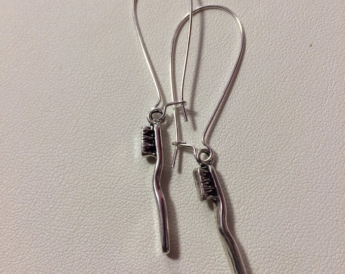 Dental Hygienist Toothbrush Charm on Kidney Earwire Earrings; Gift, dental jewelry, Toothbrush earrings, Hygienist jewelry