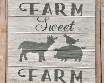 Farm Sweet Farm Wood Sign, Farmhouse Wall Decor, Farm Sign, Country Decor, Rooster Decor, Pallet Wood Sign, Farm Decor, 14"x14"