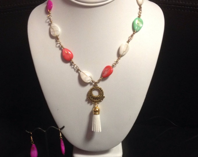Multi Color Mother of Pearl Shell Tear Drop Beads Necklace & Earring Set; tassel jewelry, tassel necklace, Beach Necklace, Gift for her,