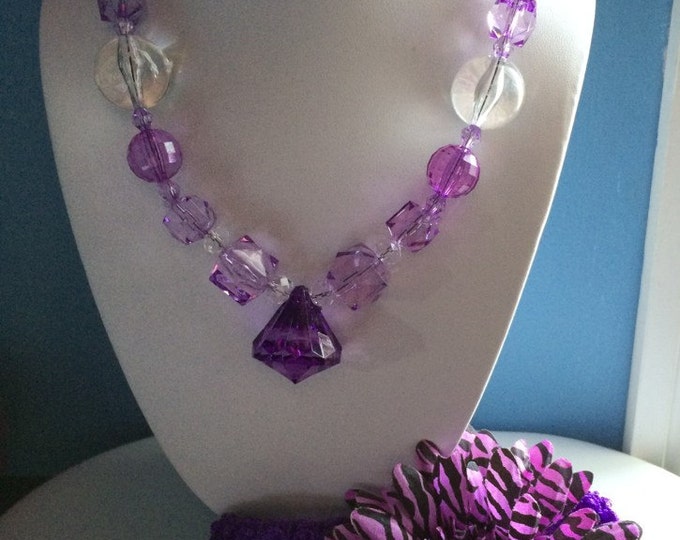 Girls Chunky Lavendar & Purple Beaded Necklace, Lace Headband, Flower Clip Gift Set - bubblegum jewelry, Birthday necklace, Purple Birthday