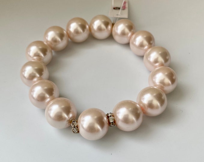 Light Pink Faux Pearl Bracelet, Pearl Bracelet, Chunky Pearl Jewelry, Sweet Sixteen Jewelry, Wedding Pearl, Pink Beaded Bracelet, 7", 15mm