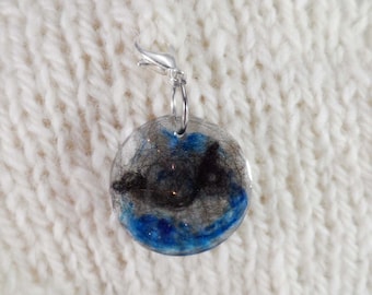 Black and Blue Captured Fiber and Resin Circle Stitch Marker