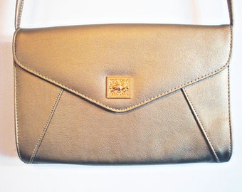 Vtg 80s - Gold 1980s envelope style shoulder bag, gold cross body, classic style purse, 80s clutch, Gold clutch