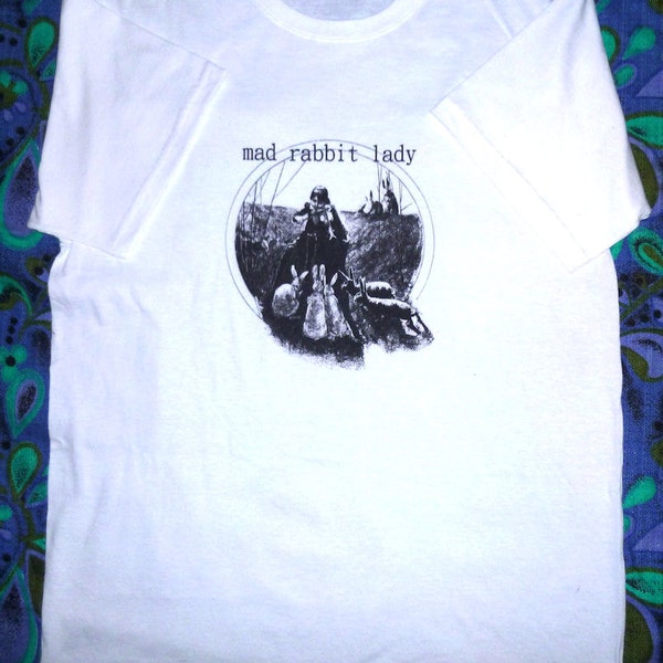 ready made MAD RABBIT LADY t shirt woman playing violin with bunnies size small to x large