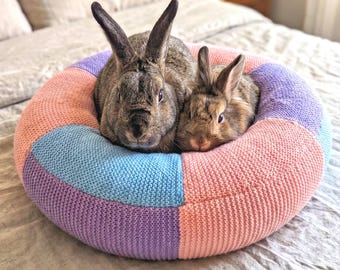 Large Ugli Donut Bunny Rabbit Pet Bed Pink Purple Hand Knit