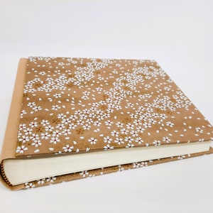 Photo album for baptism, 19 x 16 cm, half-woven, paper CHIYOGAMI decor 11