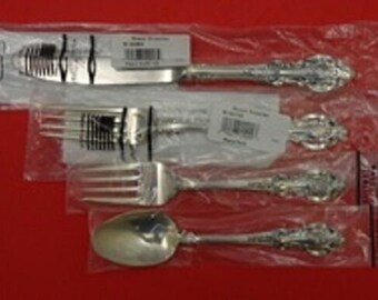 Grand Victorian By Wallace Sterling Silver Regular Size Place Setting s 4pc New