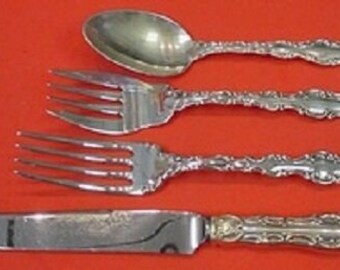 Strasbourg by Gorham Sterling Silver Berry Spoon Plain Bowl 8 5//8/"
