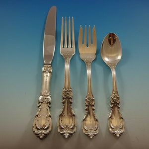 Burgundy by Reed and Barton Sterling Silver Flatware Set For 8 Service 36 Pieces