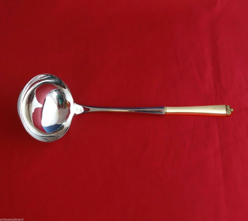 Reigning Beauty by Oneida Sterling Silver Soup Ladle HHWS Custom Made 10 12
