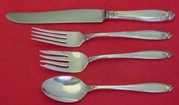 Prelude by International Sterling Silver Dinner Size Place Setting