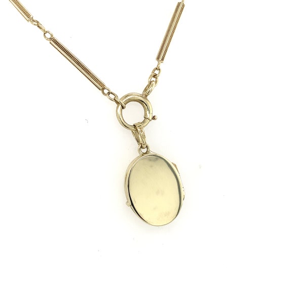 14k Yellow Gold Oval Locket with 14k Vintage Deco… - image 2