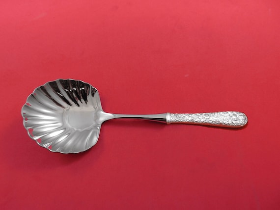 Repousse by Kirk Sterling Silver Berry Spoon Shell Bowl HH WS 10