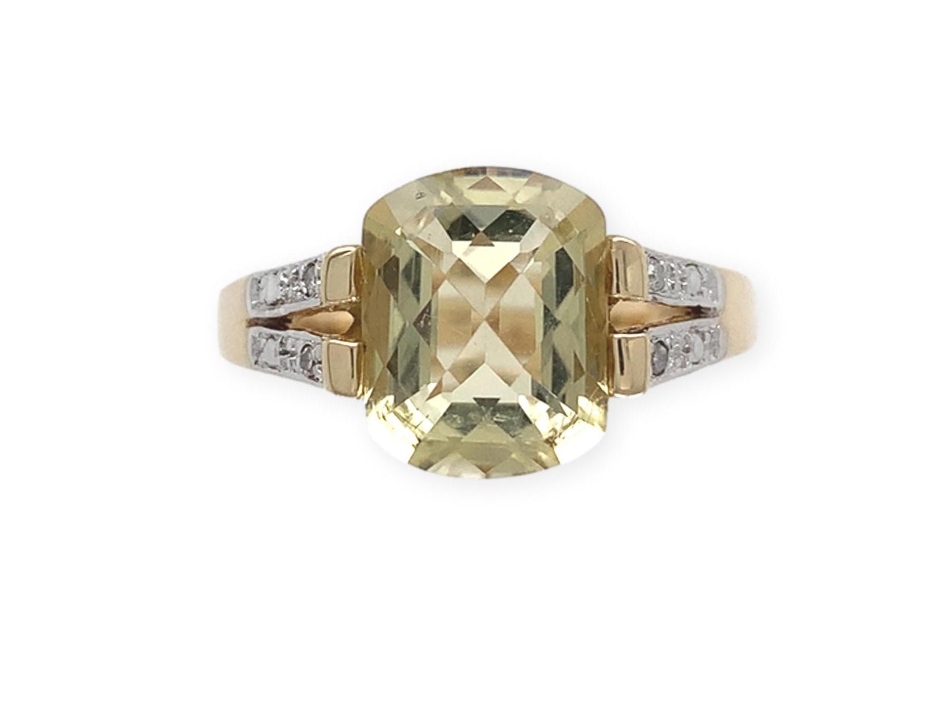 自主盤 WE LOVE KENTO'S 10th ANNIVERSARY 1/4 CT. T.W. Diamond Vintage-Style Anniversary Band in 10K