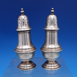 Grand Colonial Wallace Sterling Silver Salt & Pepper Shaker Pair Plain 73 7433
