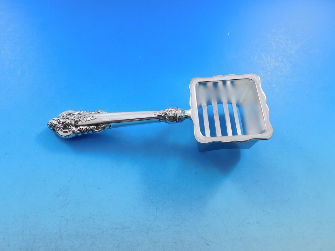 Wallace Grande Baroque Sterling Silver Corn Butterer - Custom Made, Post-1940