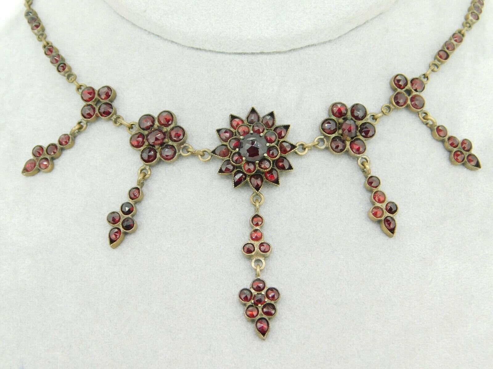 Antique Bohemian Garnet Fleur-de-lis Necklace – Rebekah Brooks Jewelry