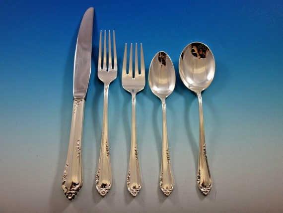 Dancing Flowers by Reed and Barton Sterling Silver Flatware Set 8