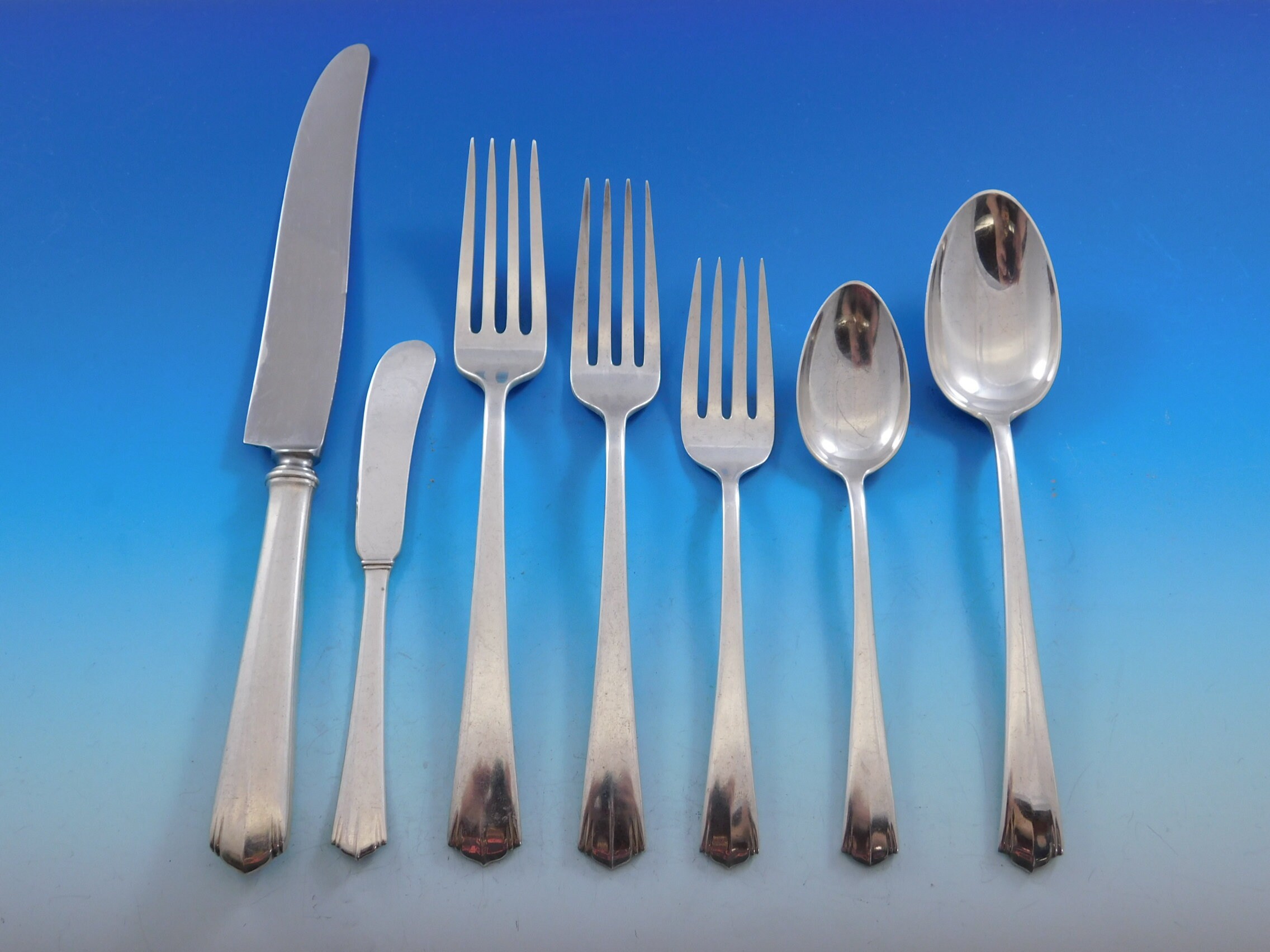 Lunt silverware sale