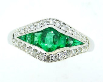 18K エメラルド＆ダイヤモンド 指輪 エメラルド・ダイヤモンド18Kリング | IRIS Gem & Jewellery