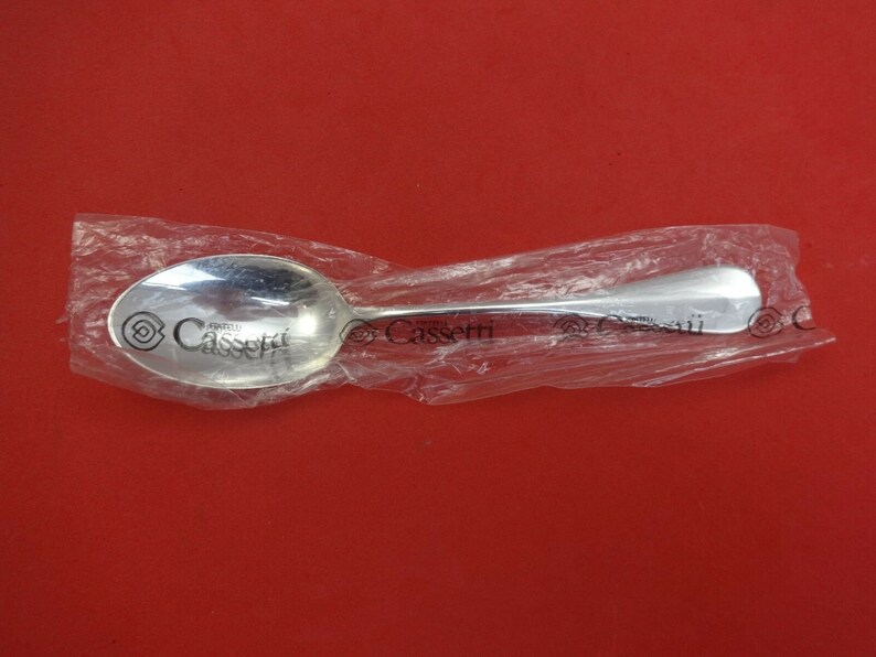 Medallion by Cassetti Sterling Silver Place Soup Spoon wRounded Tip 6 78 New