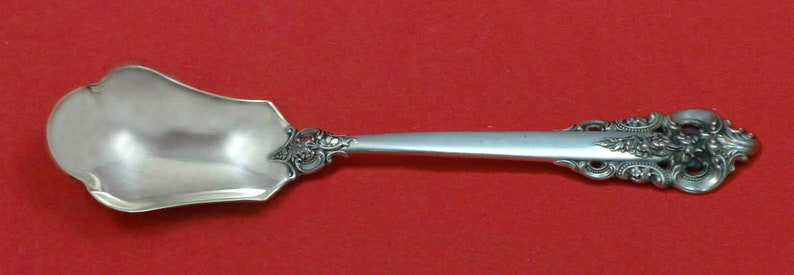 Grande Baroque by Wallace Sterling Silver Relish Scoop Custom Made 5 7/8 image 1