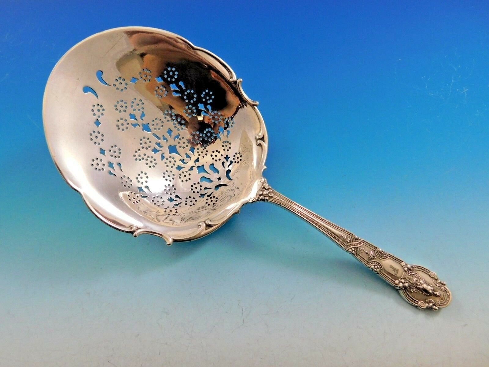 Renaissance by Tiffany and Co Sterling Silver Saratoga Chip Server