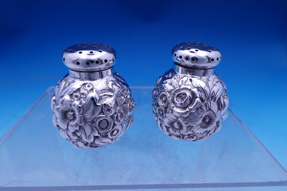 Flora by Shiebler Sterling Silver Salt Pepper Shakers 2pc #1182 2.3ozt. (#8844)
