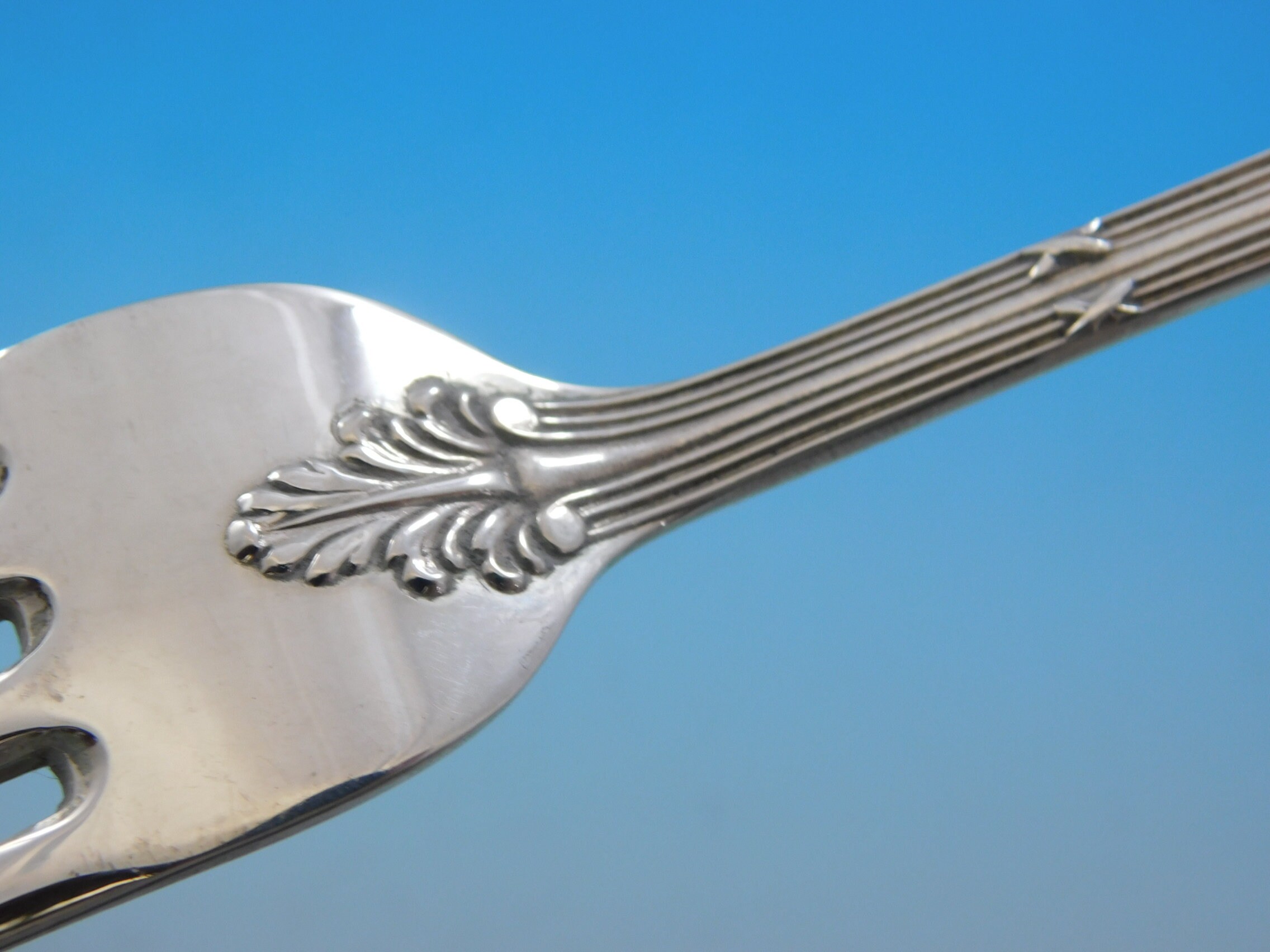 Asprey English Sterling Silver Flatware Set Service 66 Pcs Asprey English Sterling Silver Flatware Set Service 66 Pcs