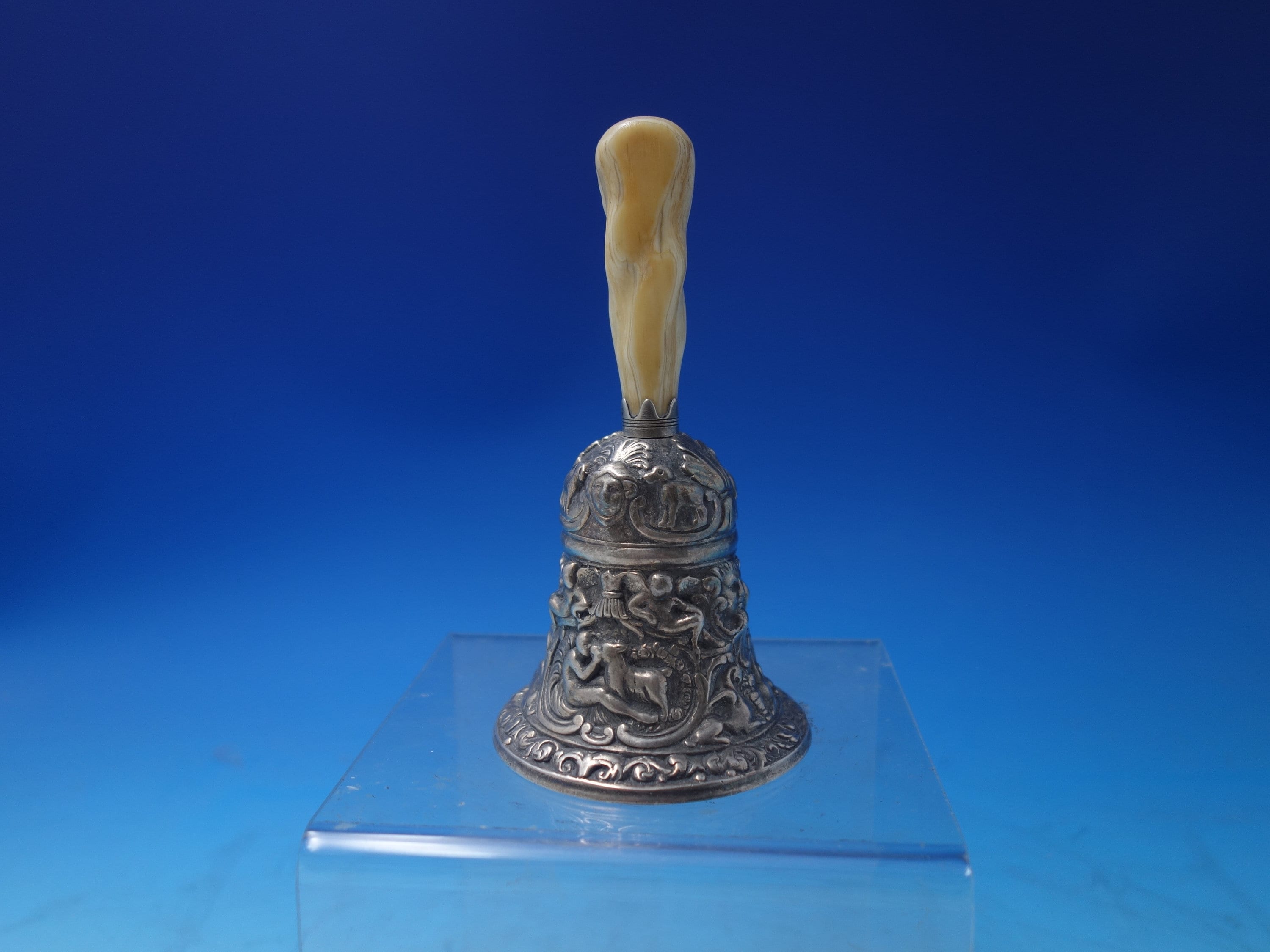 パティントン テーブル・ベル 【SILVER PLATE】 Florentine Gorham Silverplate Dinner Bell #042 5 1/4
