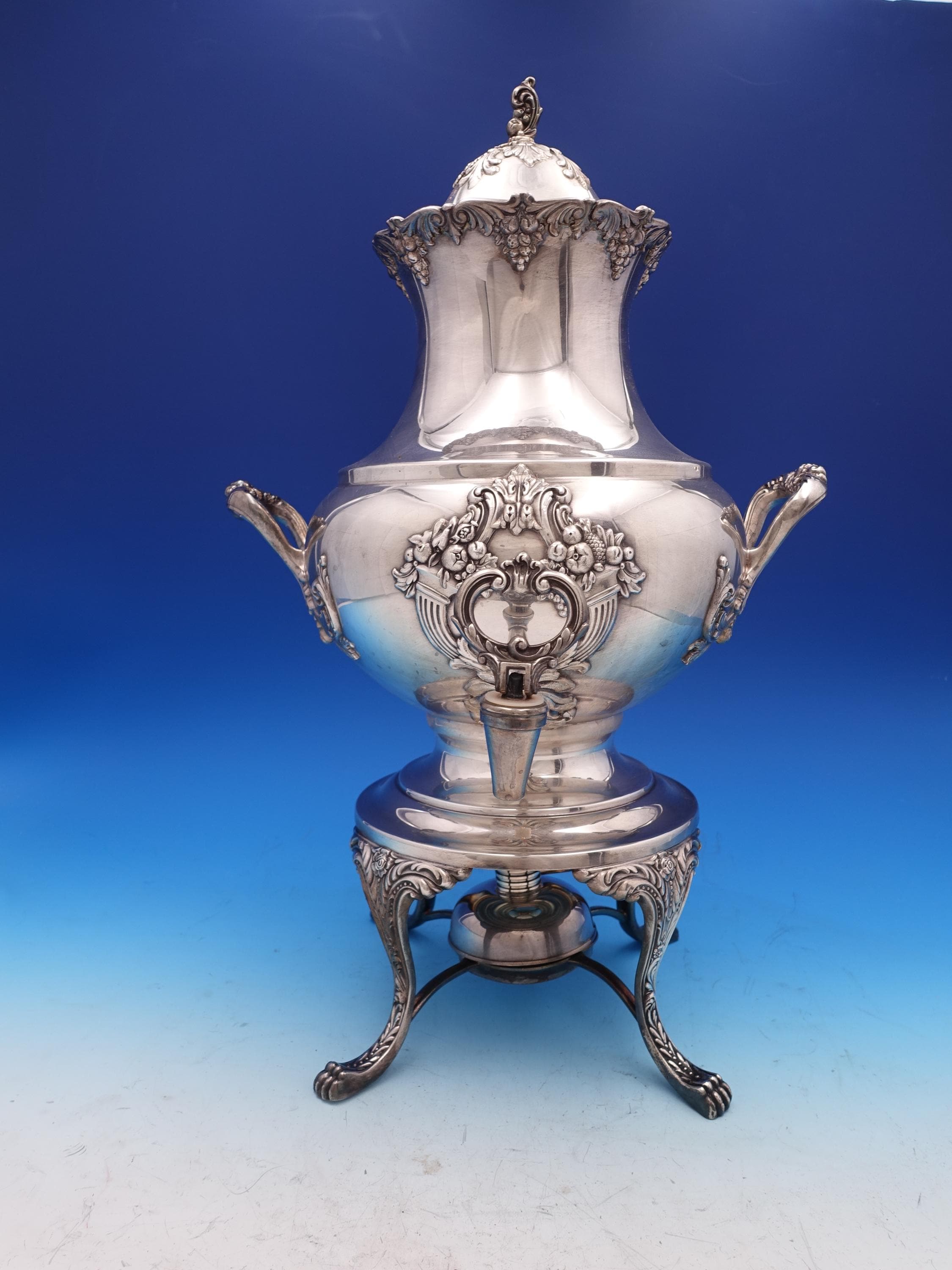 【訳あり】19世紀 Reed & Barton スタンド アンティーク 金属工芸 King Francis by Reed and Barton Silverplate Coffee Urn W/ Stand