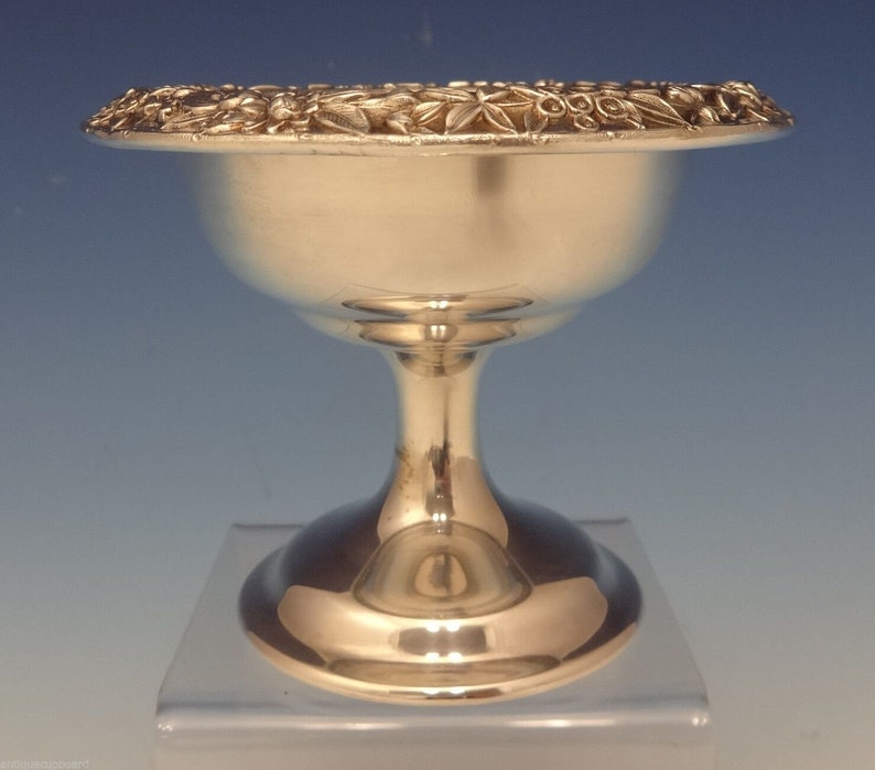 #0532 Repousse By Kirk Sterling Silver Sherbet Dish Wplain Base 3 14 #403