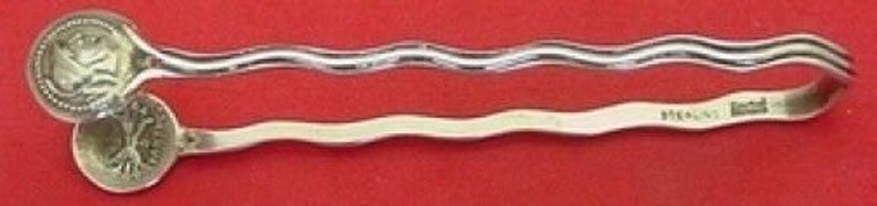 Medallion by Gorham Sterling Silver Sugar Tong Wavy 3 12