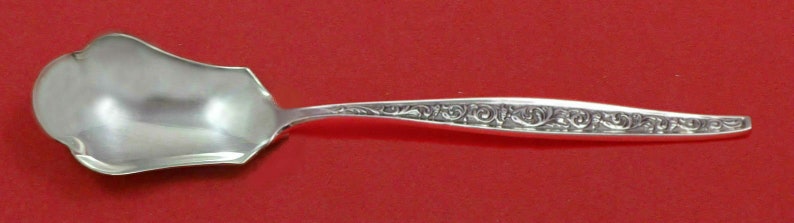 Renaissance Scroll by Reed and Barton Sterling Silver Relish Scoop Custom 5 34