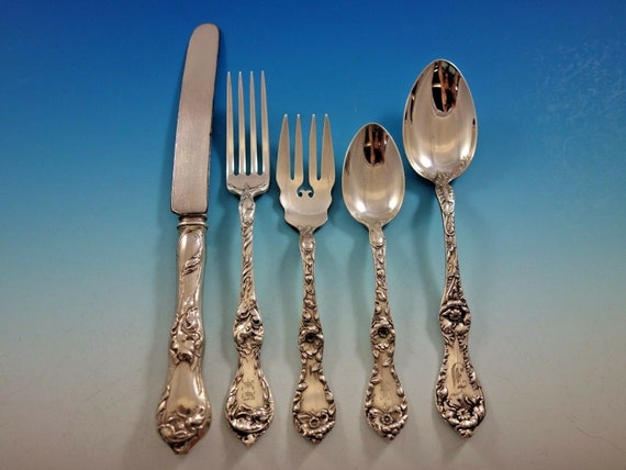 【リード＆バートン】純銀「Les Cinq Fleurs」カトラリー ３本セット Les Cinq Fleurs by Reed and Barton Sterling Silver Flatware Set