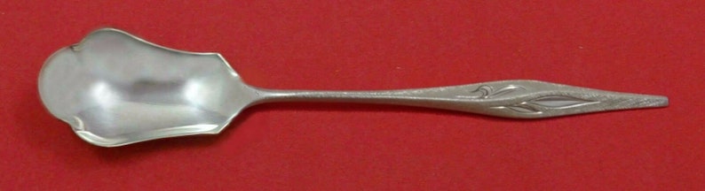 Dawn Mist by Wallace Sterling Silver Relish Scoop Custom Made 5 34