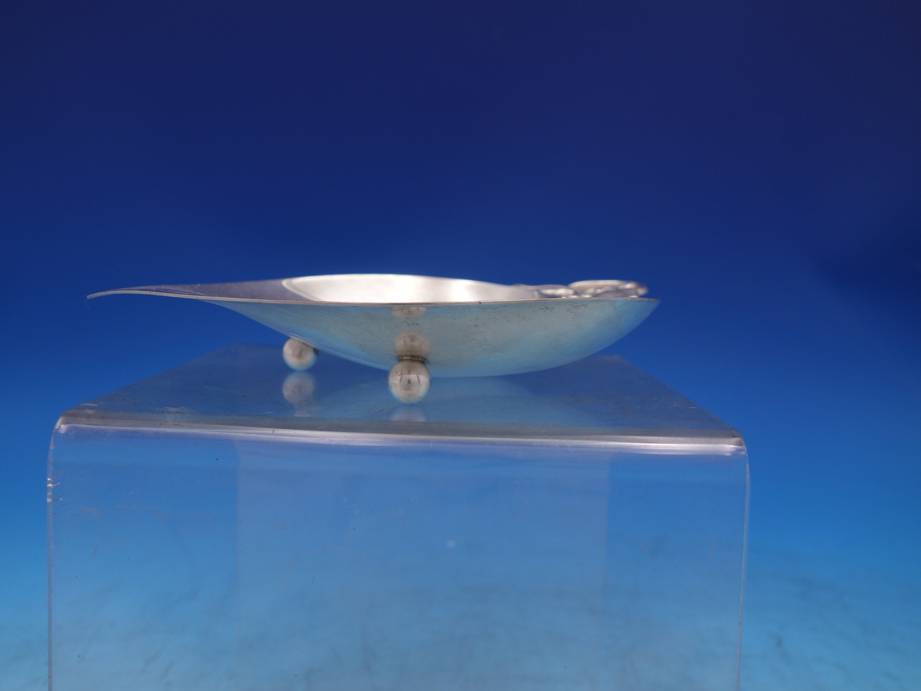 Tiffany & Co. Sterling Silver Candy Dish Leaf Shaped 6
