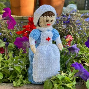 WWI Nurse & Florence Nightingale Doll Knitting Pattern: Knitted Toys (Digital Download) image 8