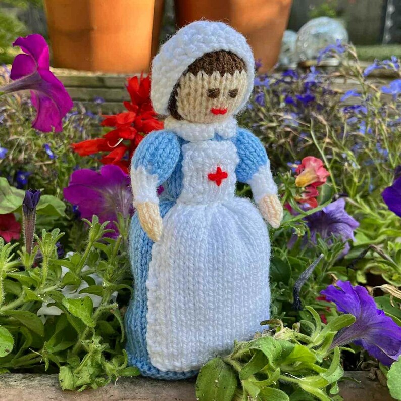 WWI Nurse & Florence Nightingale Doll Knitting Pattern: Knitted Toys (Digital Download) image 8