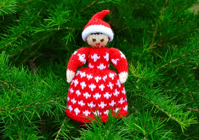 Anneka the Christmas Elf Knitting Pattern